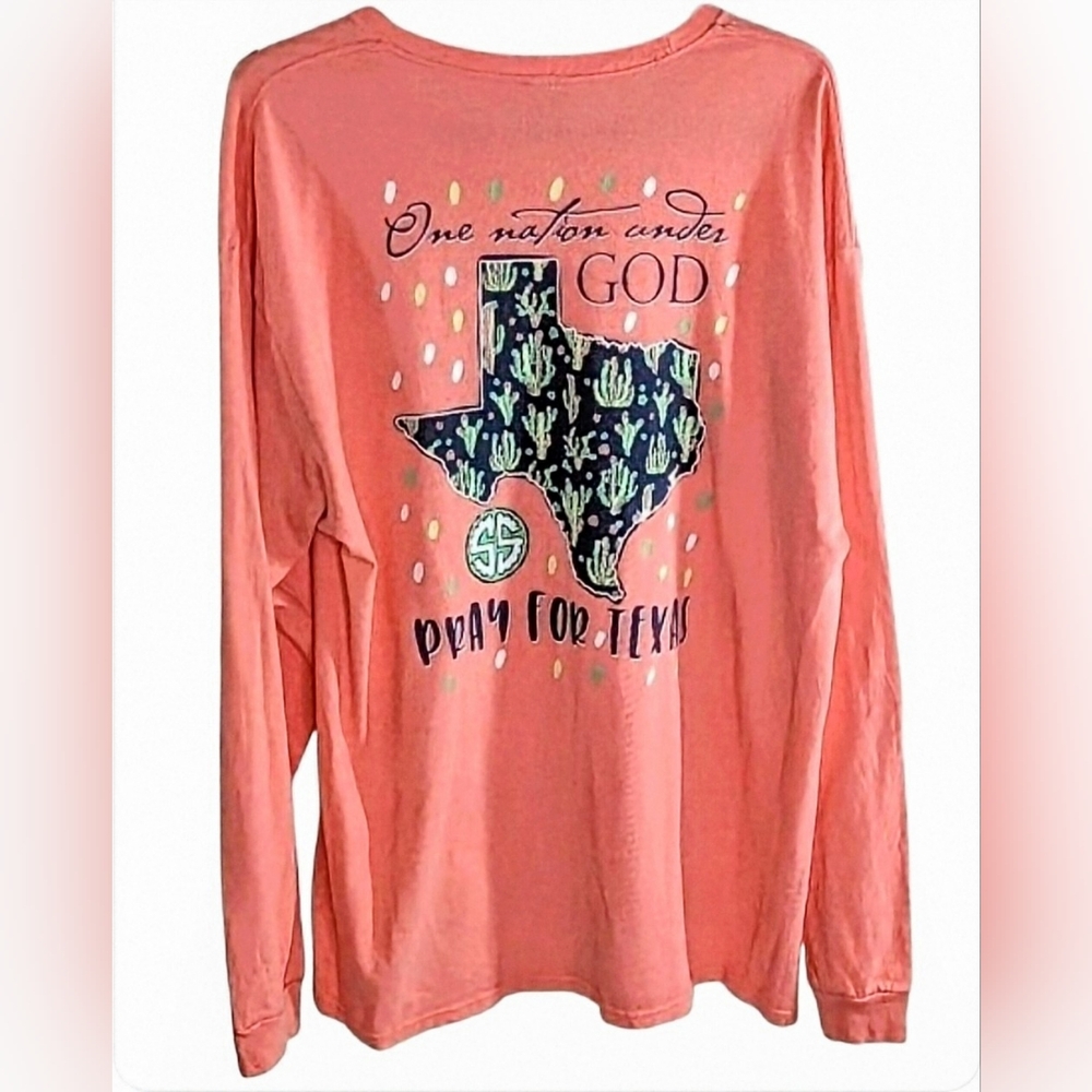 Peachy Pink Simply Southern. One Nation Under God, Pray For Texas LS T-shirt. XL